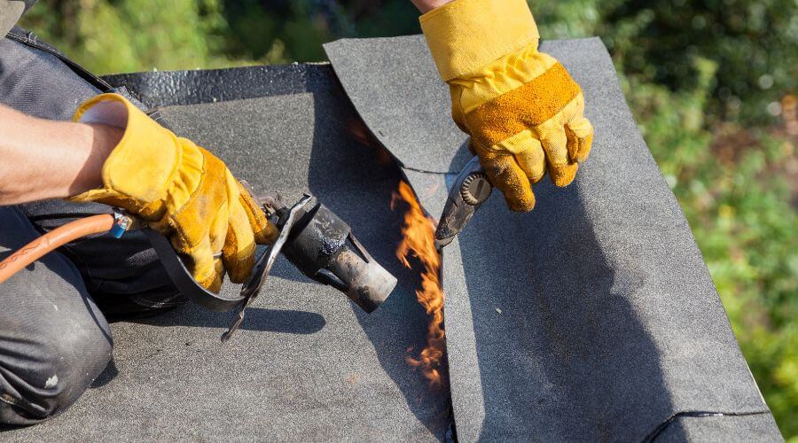 Professional flood damage restoration services in Menifee, AR